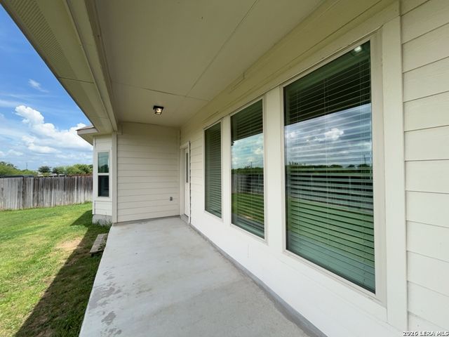 405 Sika Way, Schertz, TX 78108