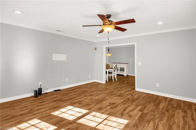 438 Valleymeade Drive, Kernersville, NC 27284