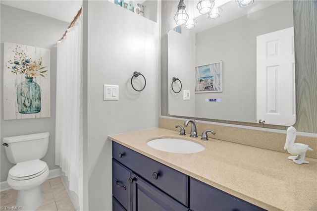 438 Valleymeade Drive, Kernersville, NC 27284