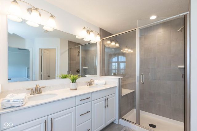 2473 Commons Court, Avon, IN 46123