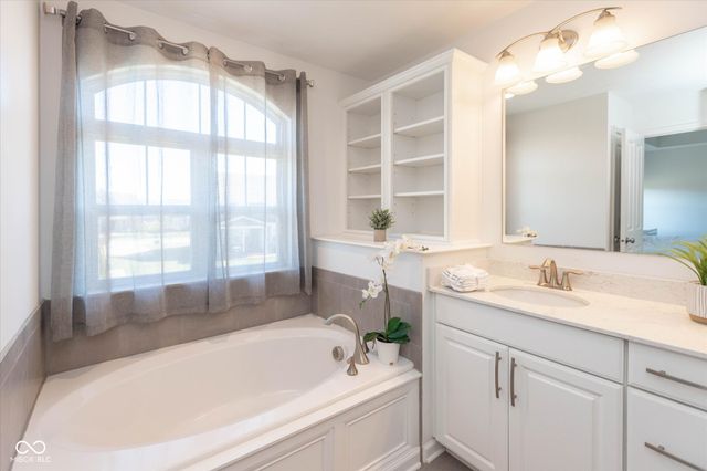 2473 Commons Court, Avon, IN 46123