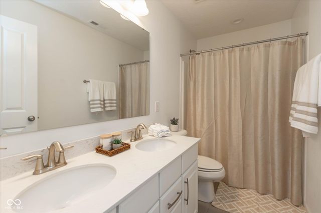 2473 Commons Court, Avon, IN 46123