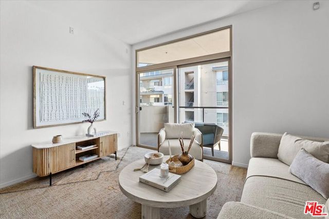 13044 Pacific 306, Playa Vista, CA 90094