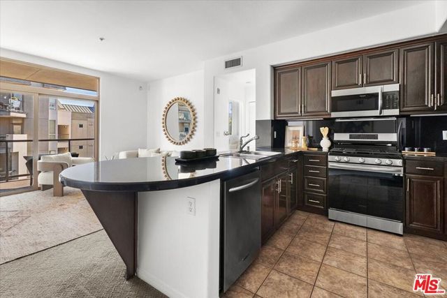 13044 Pacific 306, Playa Vista, CA 90094