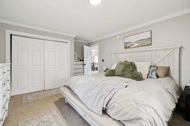 377 Smyth Road, Manchester, NH 03104