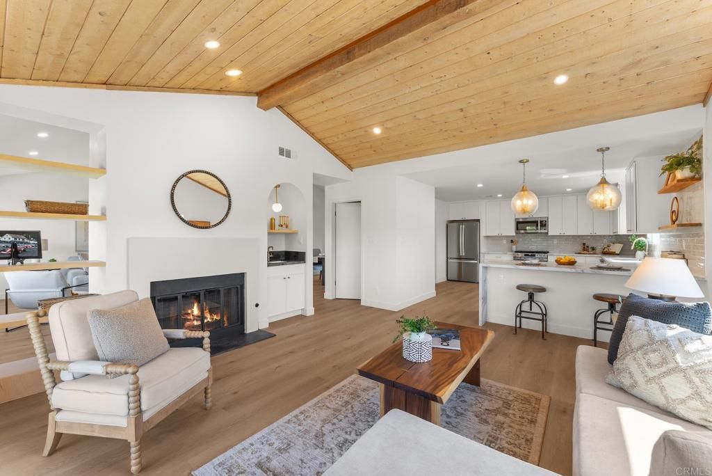 938 Evergreen Lane, Vista, CA 92084 — exterior