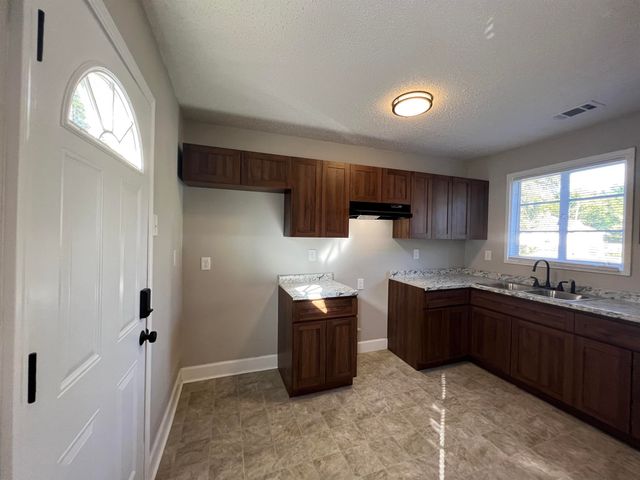 1581 REBECCA ST, Memphis, TN 38111
