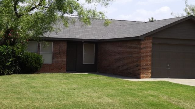 809 Shady Grove Drive, Granbury, TX 76049