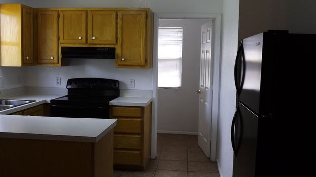 809 Shady Grove Drive, Granbury, TX 76049