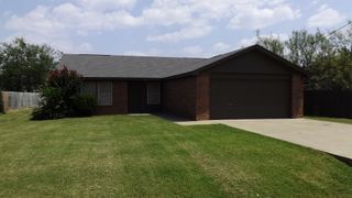 809 Shady Grove Drive, Granbury, TX 76049