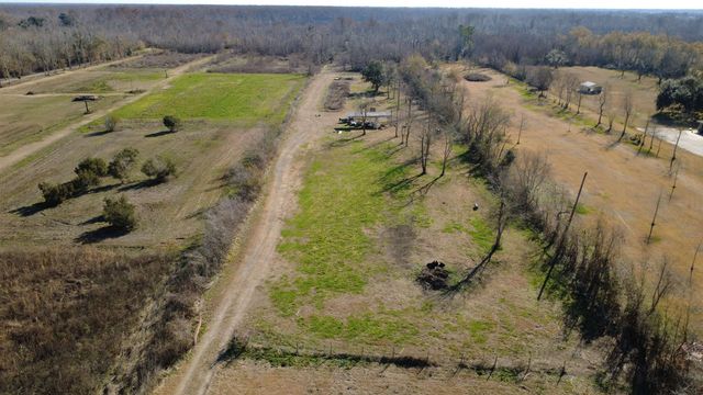 885 Bayou Dularge Rd, Houma, LA 70363