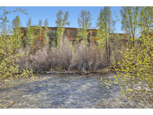 1090 Blue River Pkwy 204, Silverthorne, CO 80498