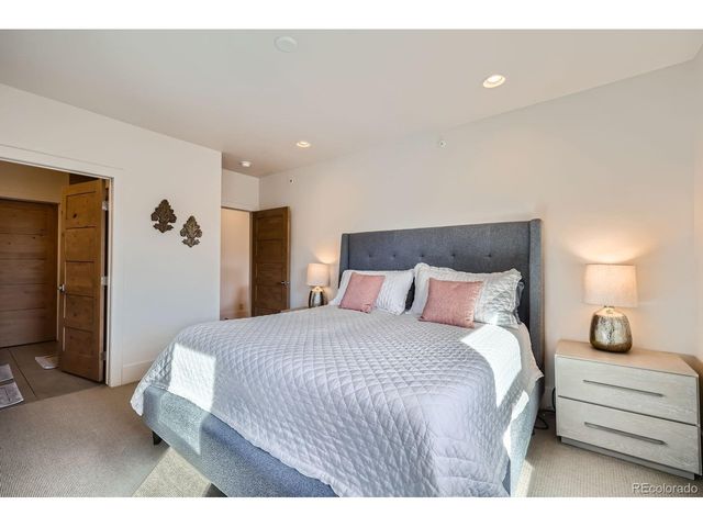 1090 Blue River Pkwy 204, Silverthorne, CO 80498