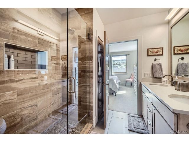 1090 Blue River Pkwy 204, Silverthorne, CO 80498