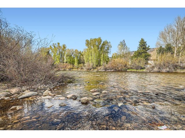 1090 Blue River Pkwy 204, Silverthorne, CO 80498