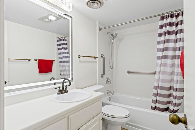 7701 Wurzbach Rd Apt 1405, San Antonio, TX 78229