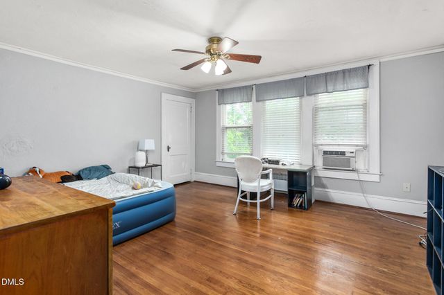 443 Parkview Drive, Burlington, NC 27215