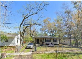2039 ALLANDALE Circle E, Jacksonville, FL 32254