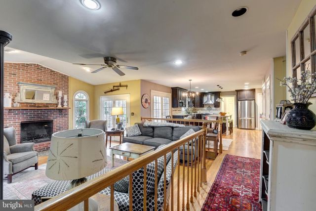 20 BRIAN DANIEL CT, Reisterstown, MD 21136