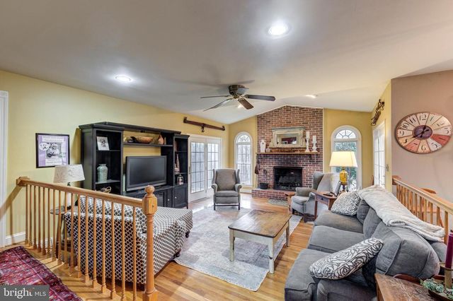 20 BRIAN DANIEL CT, Reisterstown, MD 21136