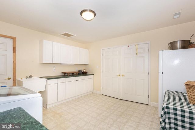 20 BRIAN DANIEL CT, Reisterstown, MD 21136