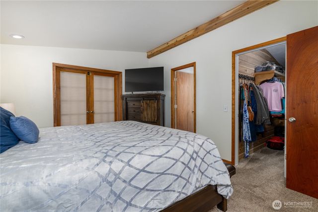 741 SE Cook Plant Farm Road, Shelton, WA 98584