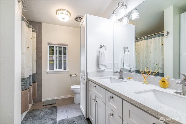 741 SE Cook Plant Farm Road, Shelton, WA 98584