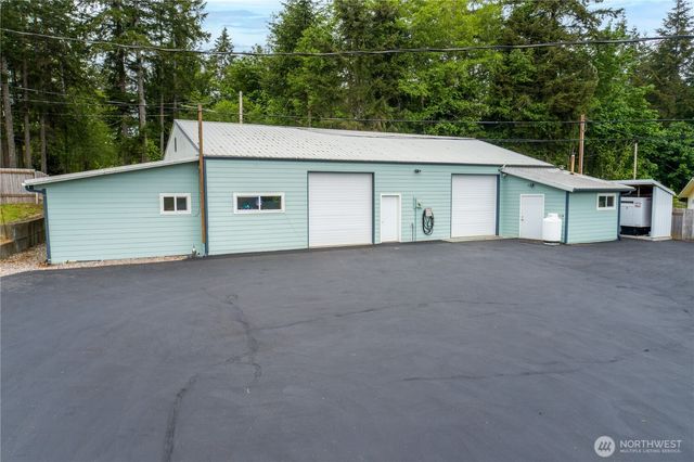 741 SE Cook Plant Farm Road, Shelton, WA 98584