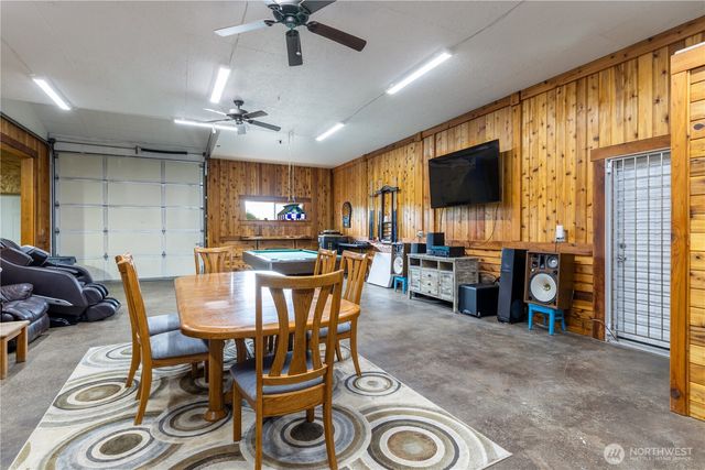 741 SE Cook Plant Farm Road, Shelton, WA 98584