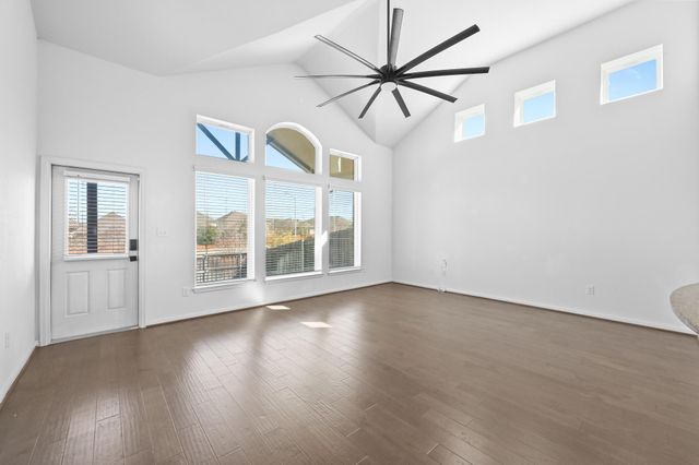 1022 Cherrystone LOOP, Buda, TX 78610