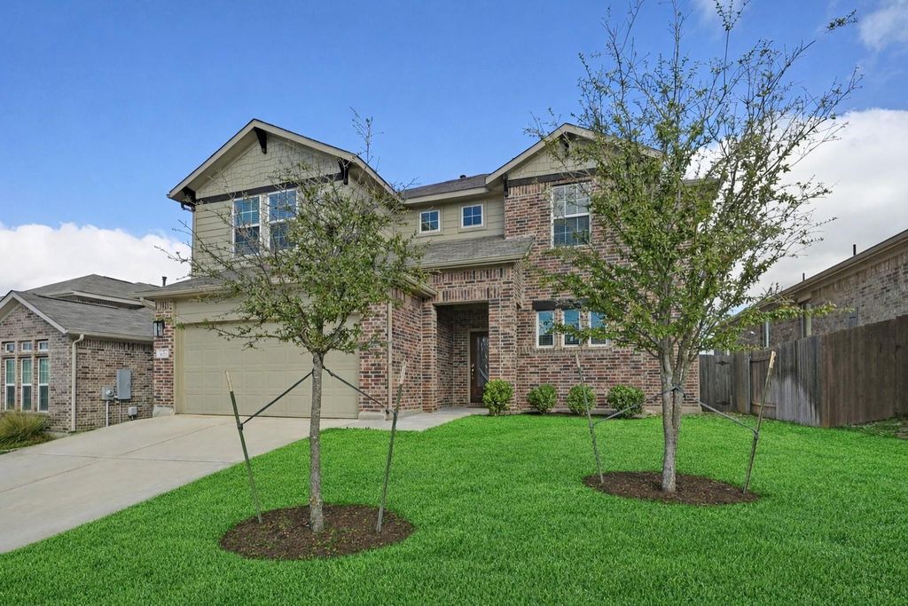 1022 Cherrystone LOOP, Buda, TX 78610