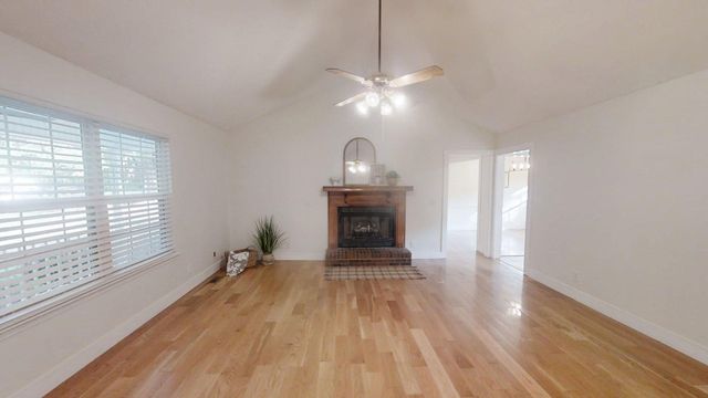 595 Avondale Drive, Rocky Face, GA 30740