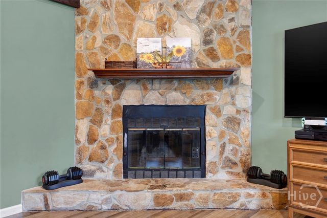 717 Little John Drive, Hinesville, GA 31313