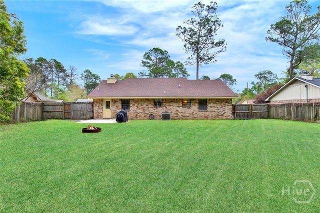 717 Little John Drive, Hinesville, GA 31313