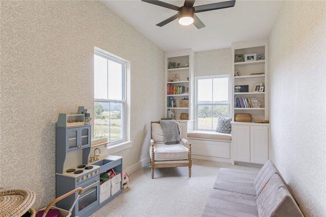 17215 E Wyman Road, Fayetteville, AR 72701