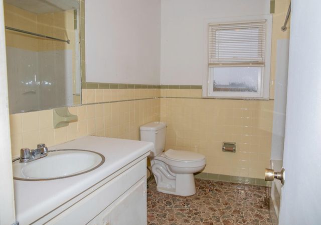 208 Meadowlane Road, London, KY 40744