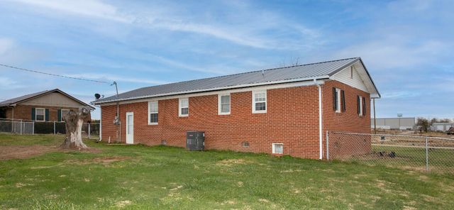 208 Meadowlane Road, London, KY 40744