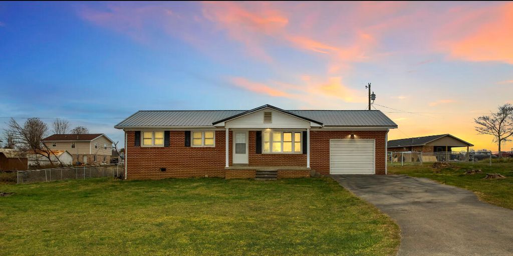 208 Meadowlane Road, London, KY 40744