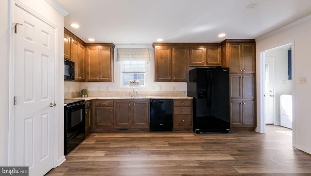 299 MEADOW CT, North Wales, PA 19454