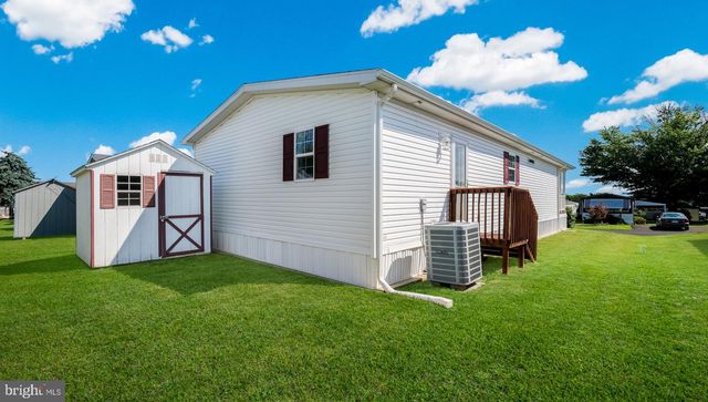 299 MEADOW CT, North Wales, PA 19454