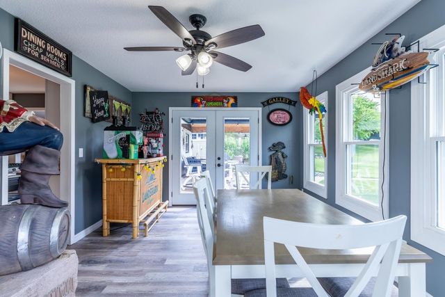 15 Lane 880 Snow Lk, Fremont, IN 46737