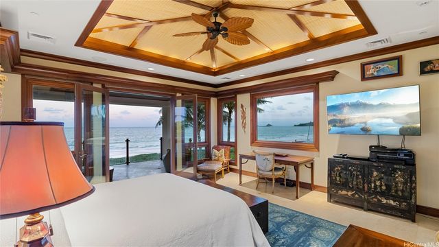 508 N Kalaheo Avenue, Kailua, HI 96734