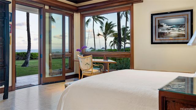 508 N Kalaheo Avenue, Kailua, HI 96734