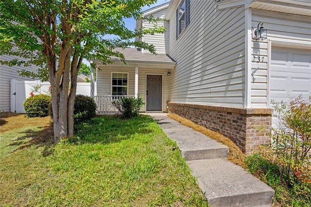 237 Hiawassee Drive, Woodstock, GA 30188
