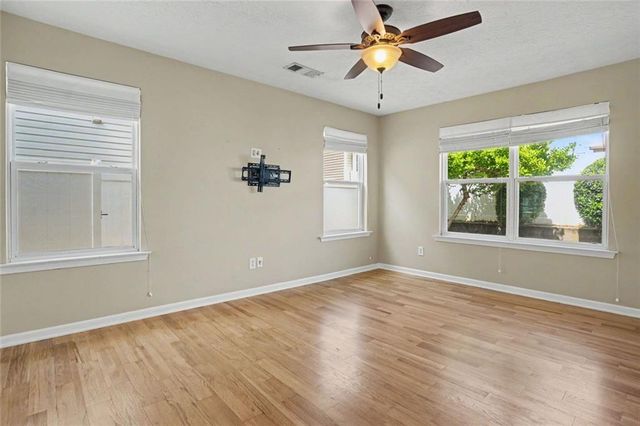237 Hiawassee Drive, Woodstock, GA 30188