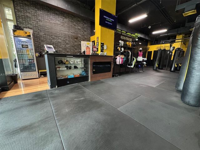 169 SW 7th Street CUC CUD, Miami, FL 33130