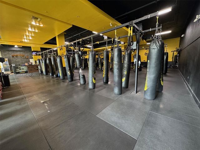 169 SW 7th Street CUC CUD, Miami, FL 33130
