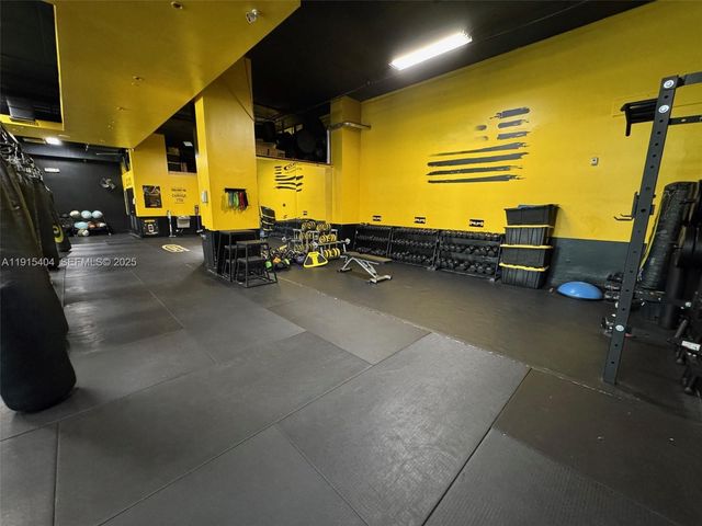 169 SW 7th Street CUC CUD, Miami, FL 33130
