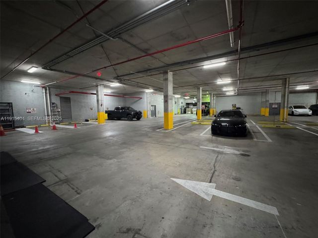 169 SW 7th Street CUC CUD, Miami, FL 33130
