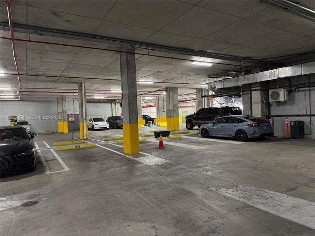 169 SW 7th Street CUC CUD, Miami, FL 33130